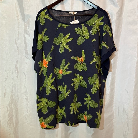 NWT Easel Navy Tropical Palm Leaf Print Blouse Size Large - Picture 1 of 9